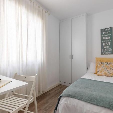 Living4Malaga Sea Breeze Apartment Dış mekan fotoğraf