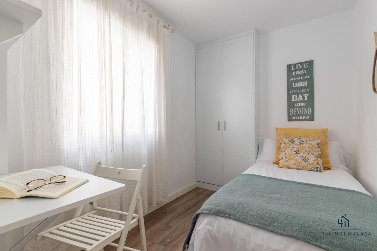 Living4Malaga Sea Breeze Apartment Dış mekan fotoğraf